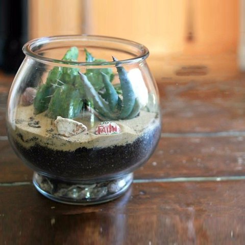 Glass Orb II - Szklana kula z podstawką 8.5l Glass Orb II - Szklana kula z podstawką 8.5l