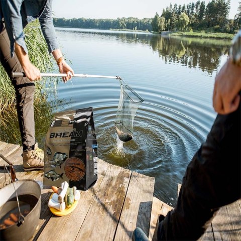 Genlog Golden Bream Melasa - zanęta na leszcze 3kg Genlog Golden Bream Melasa - zanęta na leszcze 3kg