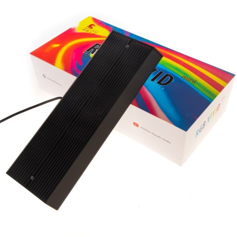 Chihiros VIVID MINI - lampa LED Bluetooth 40 - 80cm Chihiros VIVID MINI - lampa LED Bluetooth 40 - 80cm